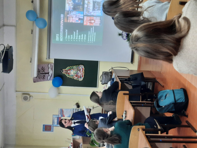 Профориентационные встречи с выпускниками нашего района.